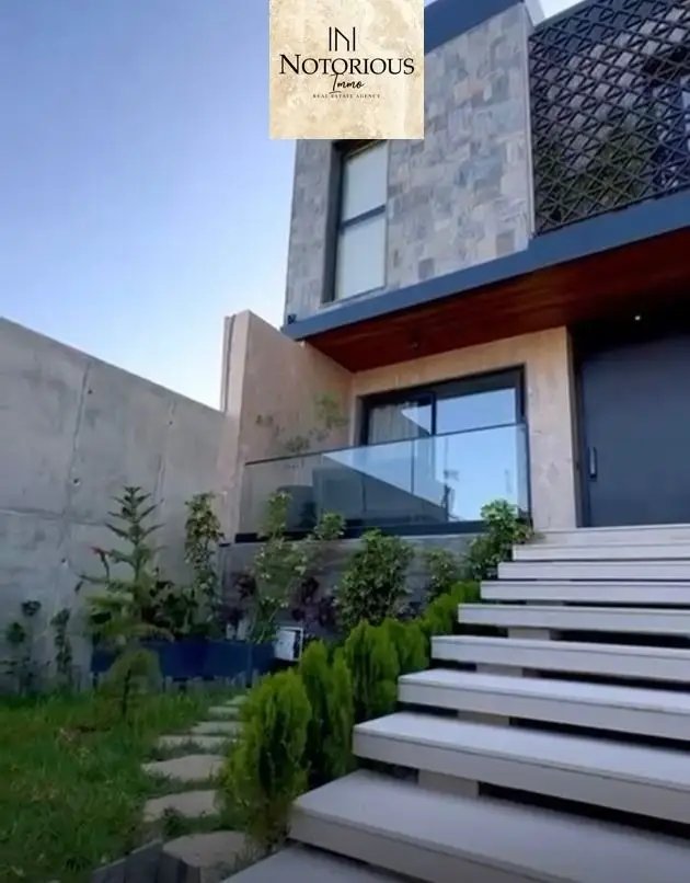 Villa 3 suites à vendre